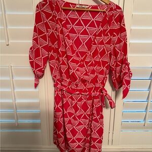 Old Navy summer dress, gently worn, size large. Pink & white pattern